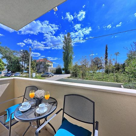 Iris Beach Apartments Kaštela Kamer foto