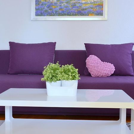 Iris Beach Apartments Kaštela Buitenkant foto